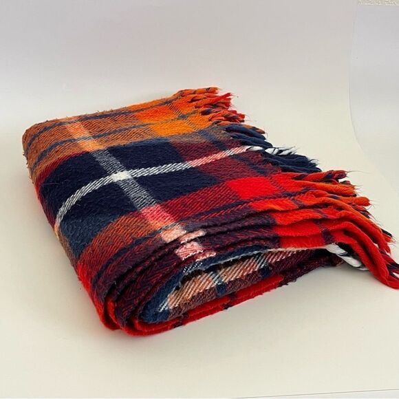 Vintage Faribo Red Plaid Blanket Throw Fringe Faribault Woolen Mill Made In USA - Picture 6 of 10